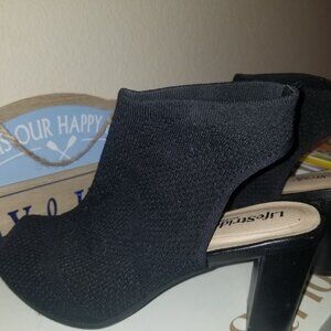 Life Stride Women's Black Heeled Sandal